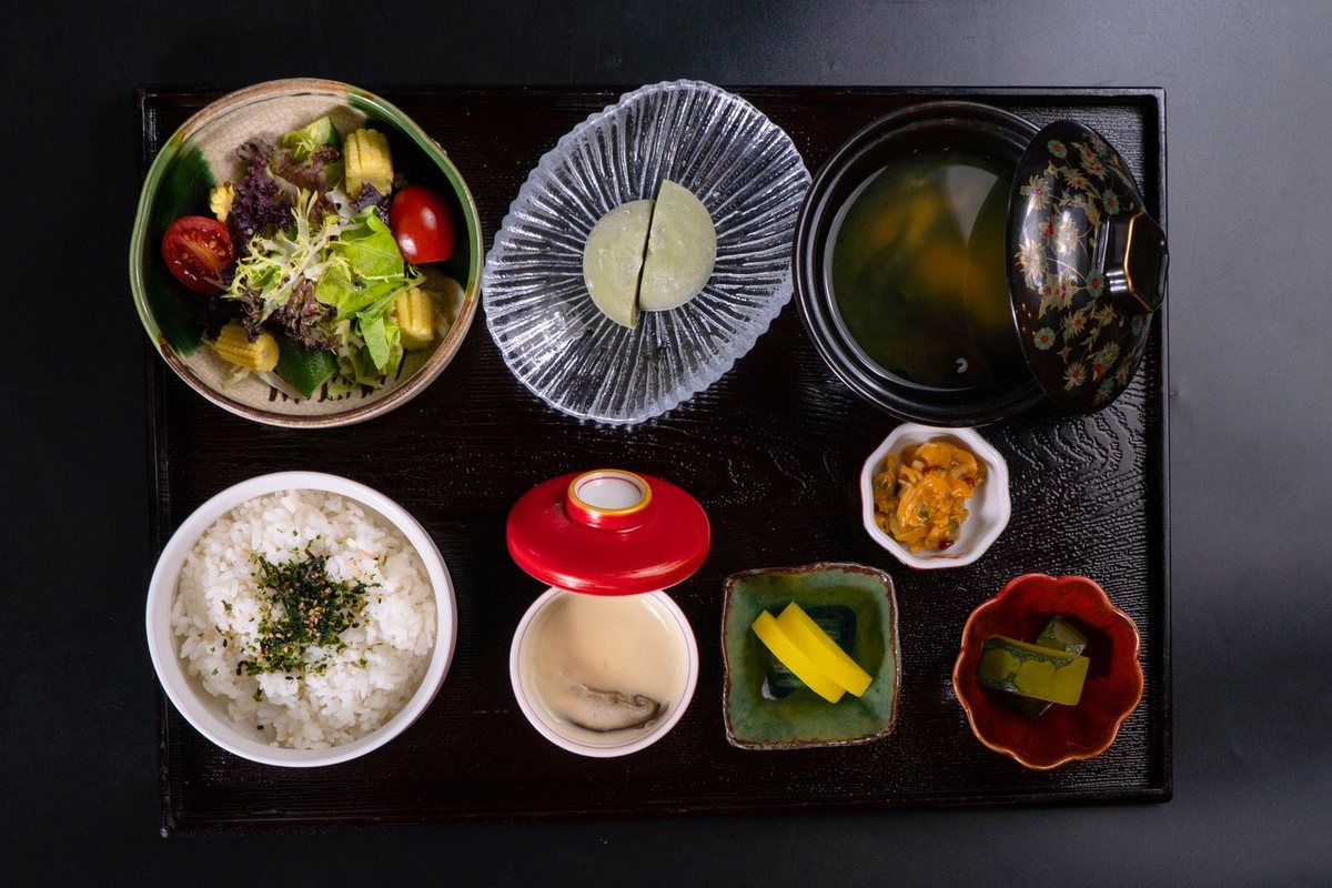 昼のおまかせ六品の先付、賀茂茄子の田楽